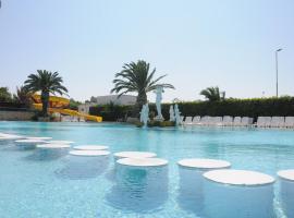 Camping Villaggio Pineta Al Mare，位于斯培基奥拉的酒店