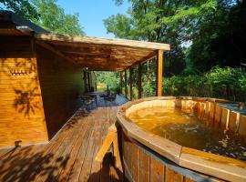 Noszvaj Chillout Afrika，位于诺茨瓦约的酒店