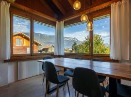 Alpine view with balcony near Interlaken，位于维尔德斯韦尔的酒店