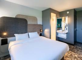 B&B HOTEL Calais Terminal Cité Europe 2 étoiles，位于科凯勒的酒店