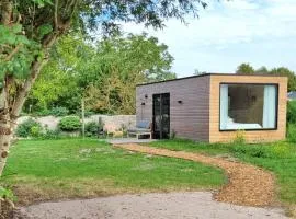 New! Tiny House Lantliv Oostkapelle, met weidezicht