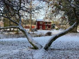 Jul i Skovhuset，位于灵斯泰兹的酒店