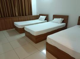Royal Suite，位于Edavanna的酒店