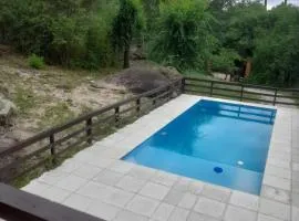 Cabaña Franky Ranch piscina exclusiva frente al río