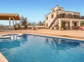 Pet Friendly Home In Algarinejo