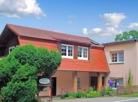 1 Bedroom Nice Apartment In Mühl Rosin