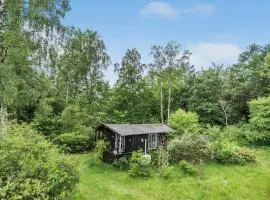 1 Bedroom Beautiful Home In Tikøb