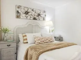 Nice studio on Jasmine