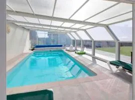 Amazing Home In Jugon-Les-Lacs