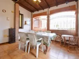 2 Bedroom Stunning Apartment In Solanas