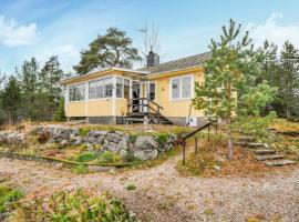 Gorgeous Home In Vretstorp，位于Vretstorp的酒店
