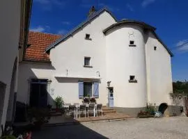 Chambre cosy dans maison historique avec parc et accueil chevaux - FR-1-583-256