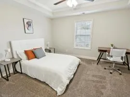 Biltmore Luxury 1517 #6 Townhomes L 2bd 2 Bth