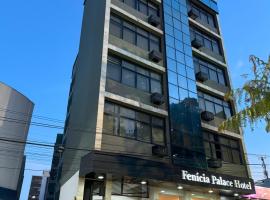 Fenicia Palace Hotel，位于瓦尔任阿的酒店