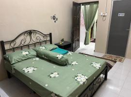 Homestay cikgu siti teluk intan，位于安顺的酒店