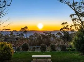 Megalong Views