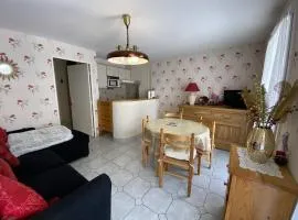 Charmant Appartement à Cauterets - Confort et Accueil Chaleureux - FR-1-812-101