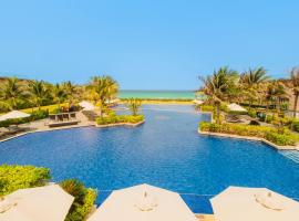 Hese Pool Villas & Resort Cam Ranh，位于金兰市的酒店