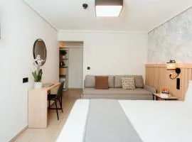 Aqua Beachfront Elegant Hotel