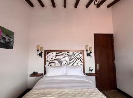 WR Boutique Hotel，位于贾丁的酒店