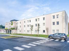 B&B HOTEL Bordeaux Saint André de Cubzac，位于圣昂德雷德屈布扎克的酒店