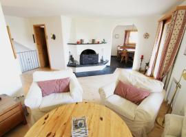 Apartment Tauschna mit Privat-Pool，位于萨梅丹的酒店