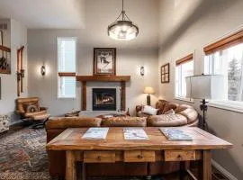 Park City Family Home - Steps to Main Street, Walk to Town Ski Lifts
