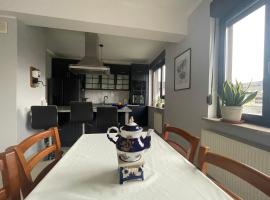 Motylkowa 125 m2 Apartament 5 pokoi，位于弗罗茨瓦夫的酒店