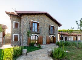 Appartamento con idromassaggio immerso nel verde，位于Perito的自助式住宿