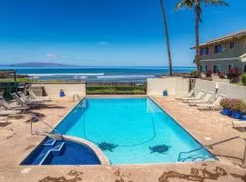 Shores of Maui 215 - Dramatic Ocean Views, Steps to the Beach, Renovated, AC!