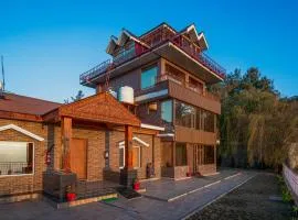 Alaya Stays Lafu House Latibule 2 BHK Villa with Garden