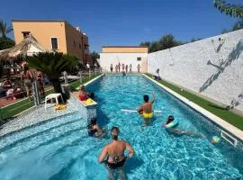 Casal Mastro appartamenti e camere con piscina