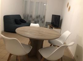 Appartement T2 avenue Maréchal juin，位于阿雅克修的酒店