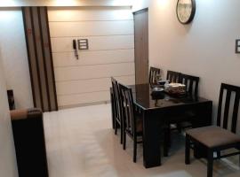 2BHK Fully furnished flat，位于纳威孟买的酒店