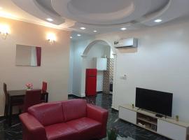 HOTEL APPART B4U Be For You Nos logement affichent un style résolument unique，位于雅温得的酒店