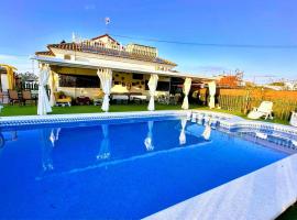 Casa Rural a 4km de Murcia con piscina y spa caliente，位于穆尔西亚的酒店