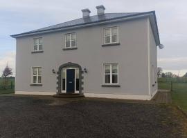 Room 4, Williamstown, Ireland，位于Crumlin的酒店