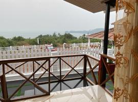 Semedo Seaview Cottages，位于Cabo de Rama的民宿