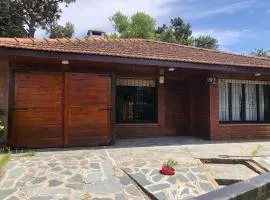 Gran casa con cochera