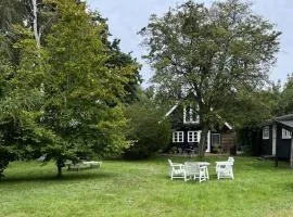 Summer House Close To The Sea On North Langeland