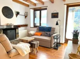 Apartament de muntanya amb una terrassa espectacular by RURAL D'ÀNEU