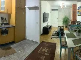 Casa 3 habitaciones, 3 camas, jardín