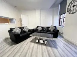 2 Bed apartment in city centre!