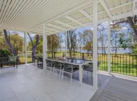 Lake House on Panorama - Refined Waterfront Living