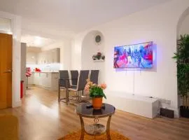 Modern 2 Bedroom Apartment in Woolwich