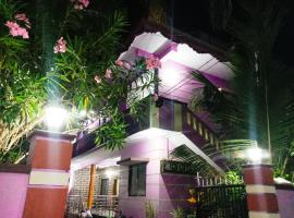 Vian Homestay，位于Honāvar的度假屋