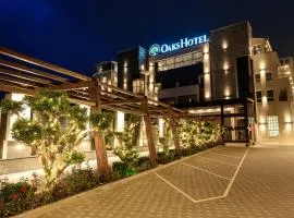Oaks Hotel 