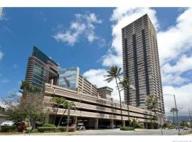 A Cozy Studio at Waikiki，位于檀香山的带按摩浴缸的酒店