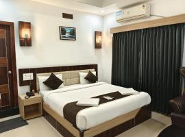 Hotel M S Pride，位于蒂鲁帕蒂的酒店