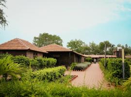 AKAY Resort & Villa，位于Mūrhīpār的酒店